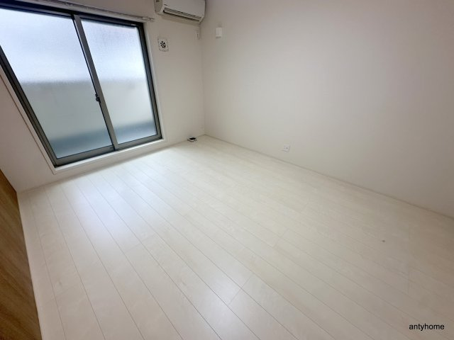 ドリームフジ桜川　仲介手数料無料の居間・リビング