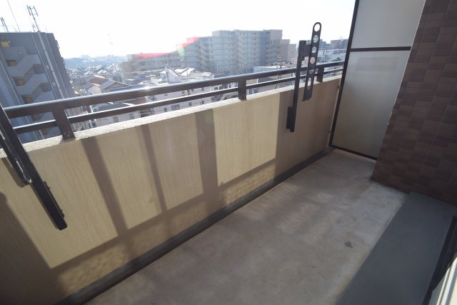 ソレイユ華のバルコニー|お洗濯にも便利なバルコニー付き