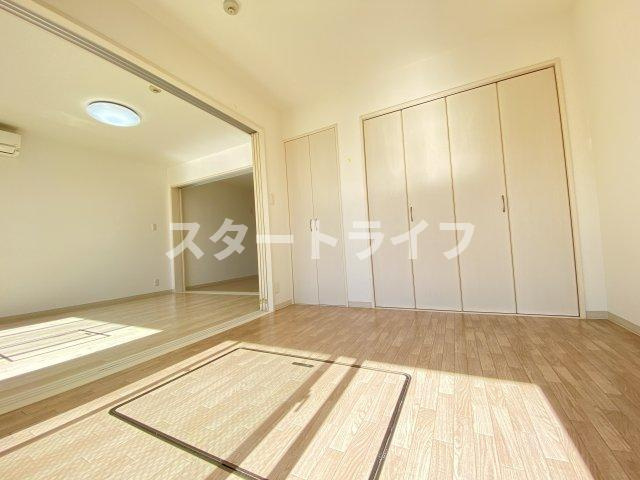 大阪市淀川区宮原２丁目の賃貸マンションの寝室
