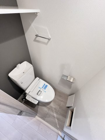 大阪市都島区中野町４丁目の賃貸マンションのトイレ