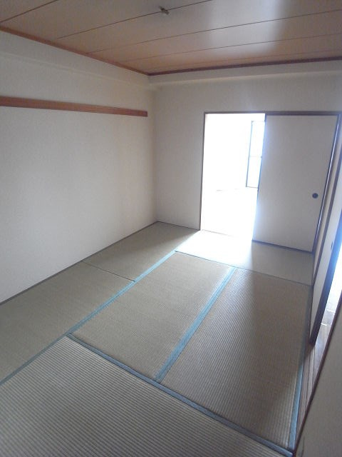 レジデンスミイチの和室