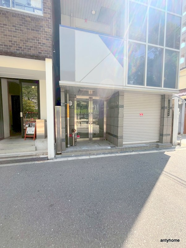 パークサイド岡山のエントランス