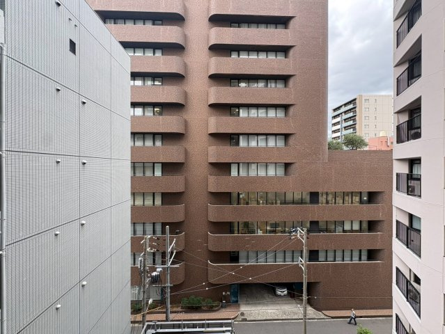 ワコーレ大阪新町タワーレジデンス　堀江小学校の展望|眺望
