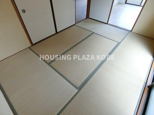 ドムールコスモス友が丘の和室
