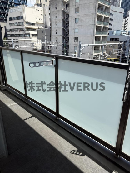 【バルコニー】
