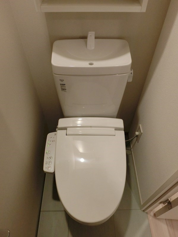 新品家具付きマンション北大塚9(KaGood東京)のトイレ