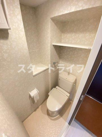 大阪市淀川区西三国２丁目の賃貸マンションのトイレ