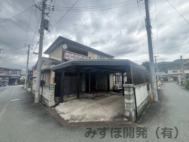 山形市鈴川町3丁目10-22の外観