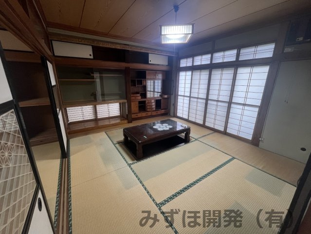 山形市鈴川町3丁目10-22の和室|1階東側和室