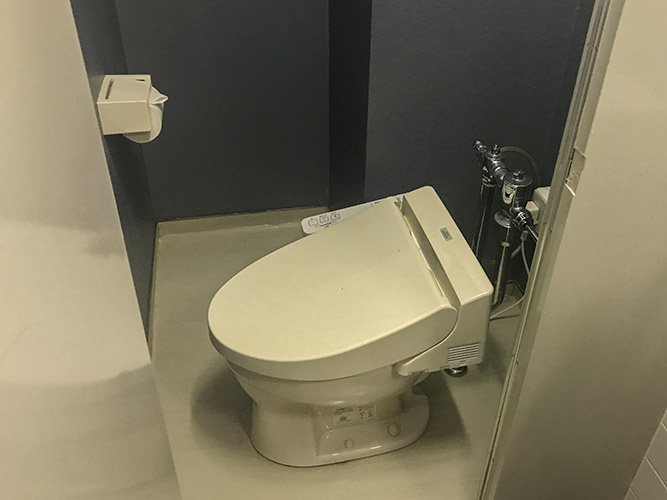 サカエスカイビル