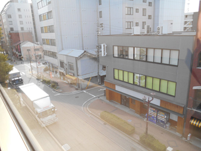 サカエスカイビル