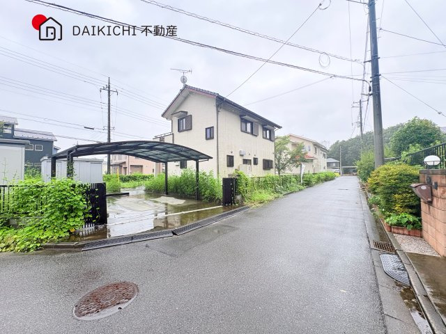 【前面道路含む現地写真】 | 毛呂山町目白台2丁目　中古戸建