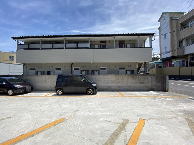 プロスパー守恒の駐車場