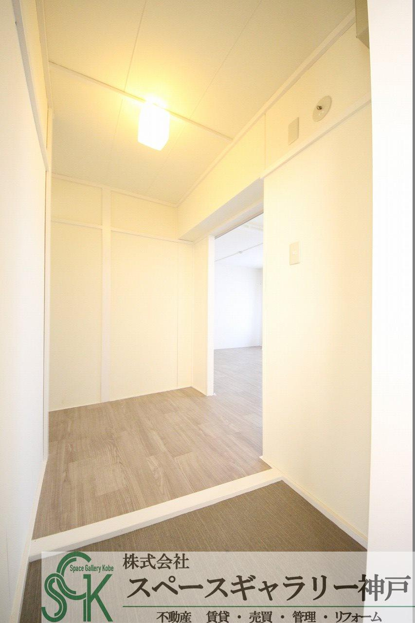 有野台の玄関|※お部屋により仕様が異なる可能性があります。