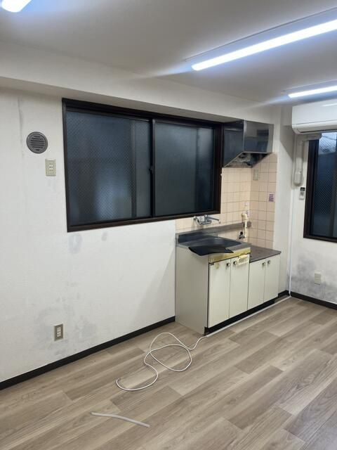 杉並区堀ノ内１丁目の店舗事務所の内装