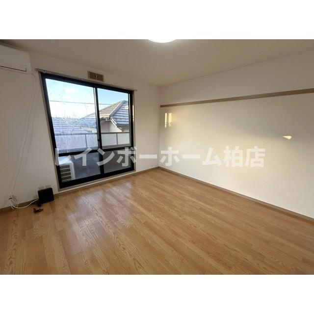 特典：仲介手数料が無料です!!の寝室|落ち着いて過ごせるお部屋なので、寝室にいかがでしょうか