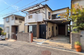 箕面市半町４丁目　中古戸建の外観