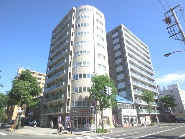 ビッグパレス南４条
