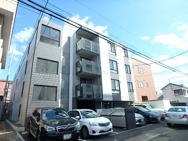 札幌市中央区南十五条西５丁目の賃貸マンション