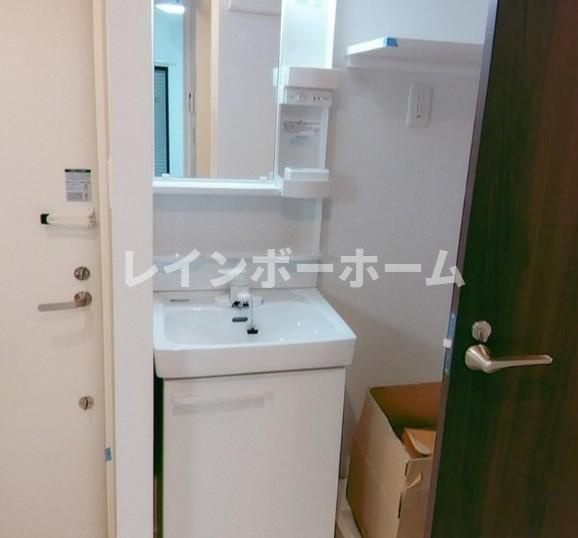 ティブの洗面所