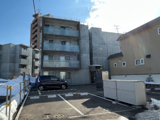 アンジュール発寒南