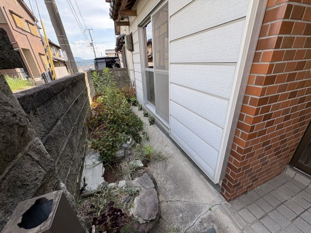 勢野西4丁目戸建の庭