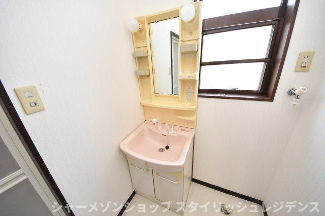 アンフィニ企救丘の独立洗面台