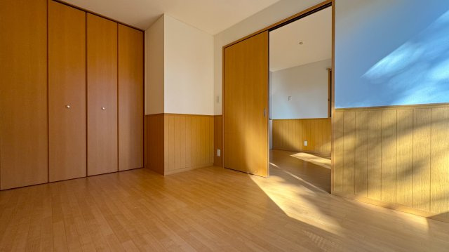 サンビレッジ弥生の森の洋室