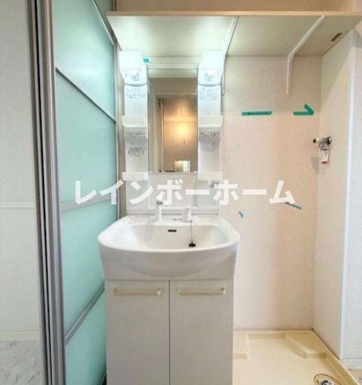 フォルスXVIの独立洗面台