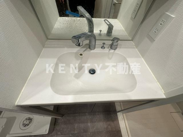 【洗面所】 | ＬＵＭＥＥＤ蒲田南 | 脱衣スペースもあります