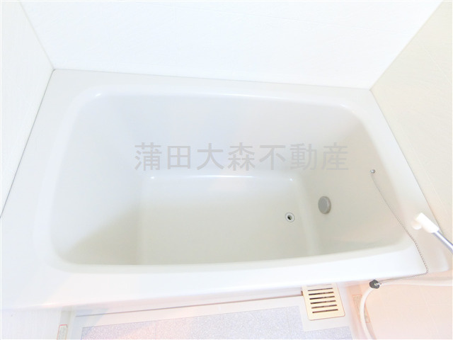 アイリス壱番館の浴室