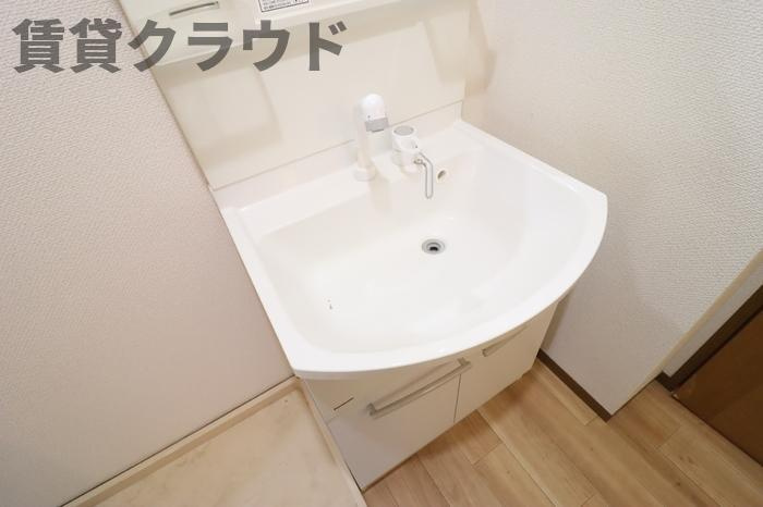 サンハイム　Ⅰの洗面所|広い洗面スペース