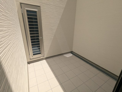 【その他】 | 筑紫が丘３丁目　新築戸建 | 中庭付きです。明るく開放感がございます。