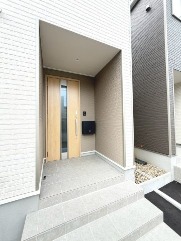 【新築戸建】札幌市南区川沿13条1丁目2棟のエントランス