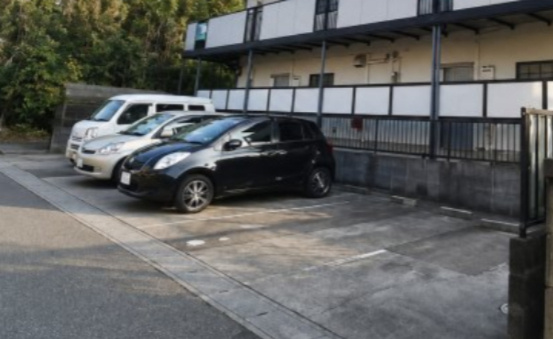 ペアシティⅠの駐車場