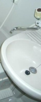 目黒区上目黒３丁目のアパートの洗面所