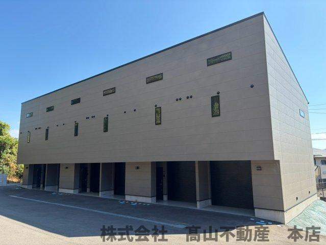 ガレージハウス旭台