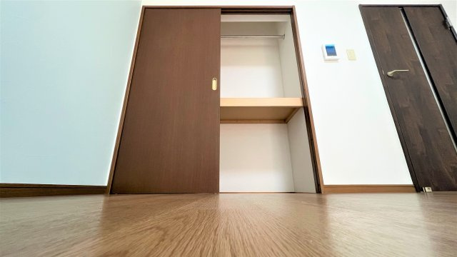 グランメール千本　A棟の収納|※対象不動産同タイプ別部屋となります。