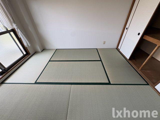 メゾンエフの和室