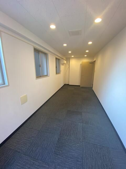府中市住吉町１丁目の店舗事務所の内装