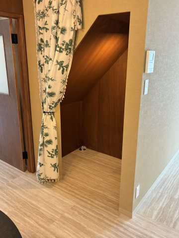 東梶返リノベ戸建ての収納