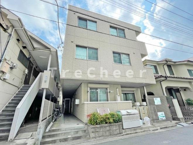 マンション鷹の巣の外観