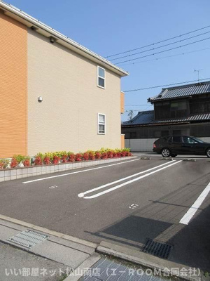 【駐車場】 | シュトラーレン