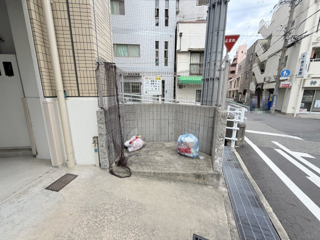 Dolce Vita 王子公園の駐車場
