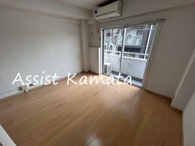 第６朝日ビルの洋室