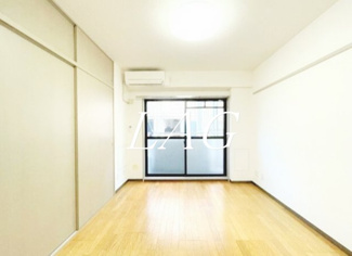 【居間・リビング】 | ハイグレード椿 | 洋室のお部屋です。