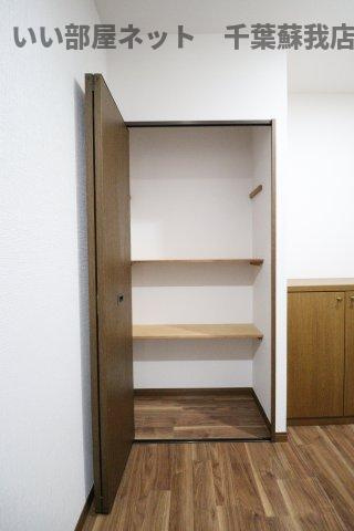 オーシャンビュー壱番館の収納|小物を収納するのに便利です