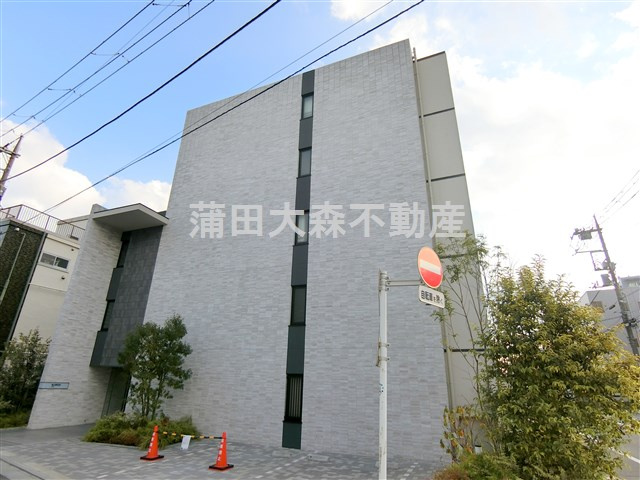BluRock大鳥居の外観