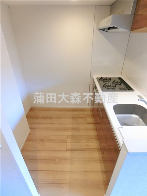 BluRock大鳥居のキッチン|3口ガスグリル付システムキッチン　カウンターキッチン