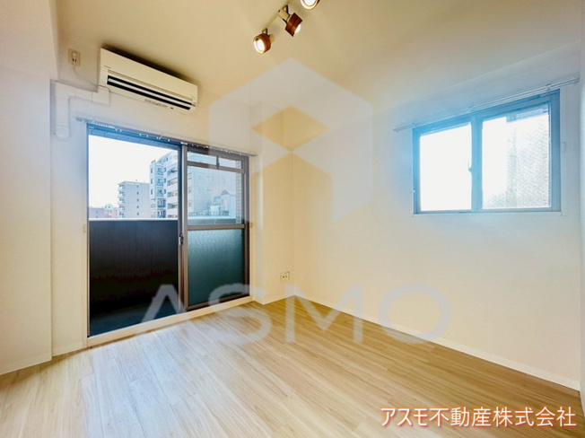 【居間・リビング】 | ラナップスクエア東天満 | 同マンション別部屋参考写真